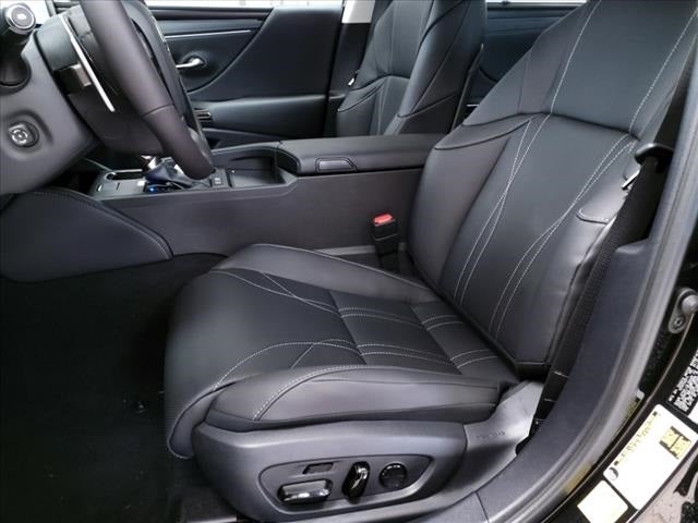 2024 Lexus ES Hybrid 300h Ultra Luxury